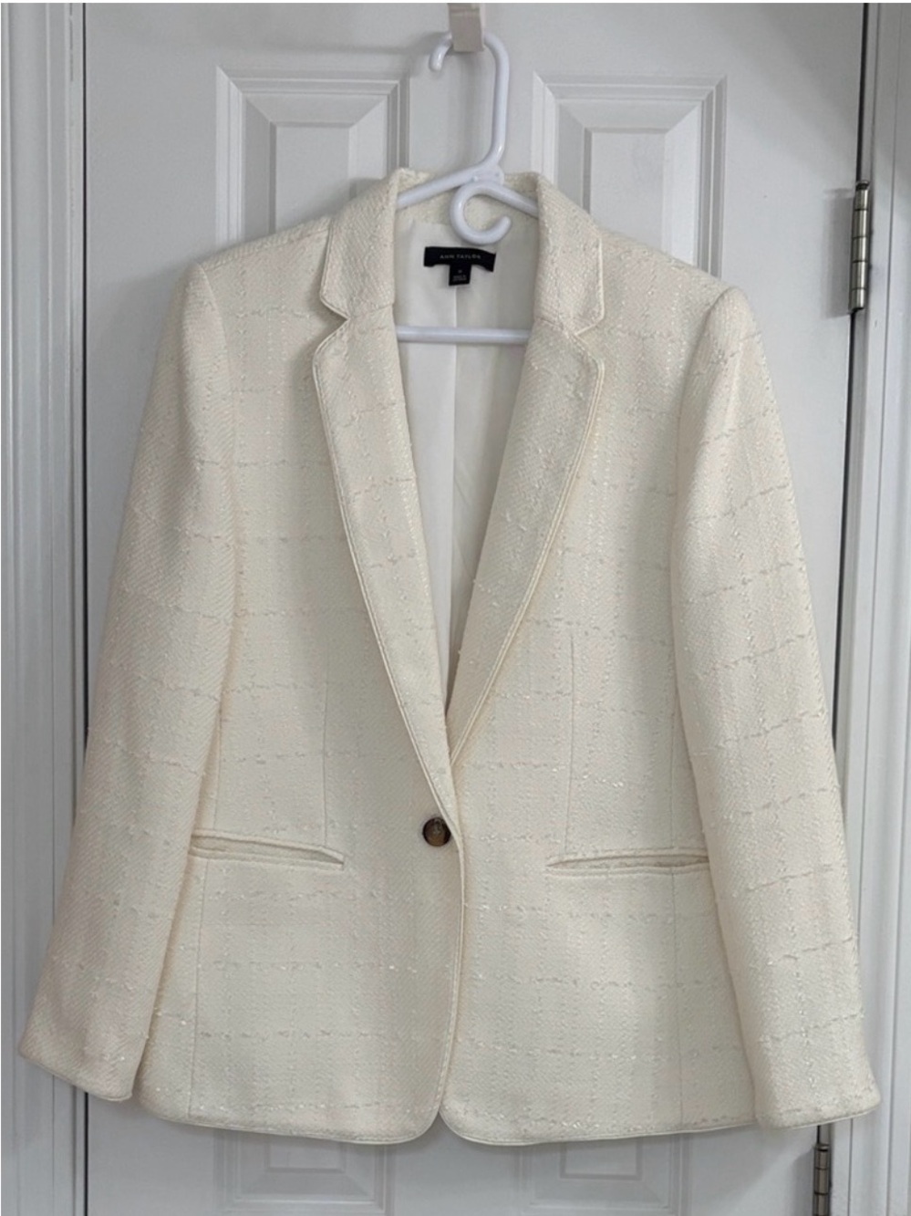 Ann Taylor Hutton Blazer NWOT (10)